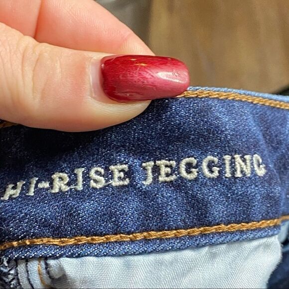 American Eagle Outfitters | Hi-Rise Jeggings - Picture 4 of 7
